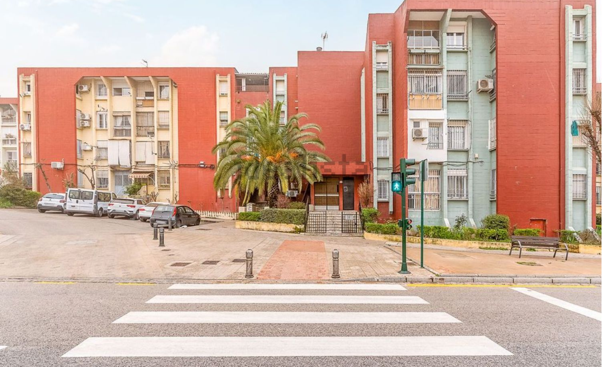 Бунгало, квартири і студіо. За скільки українці можуть купити житло в Іспанії