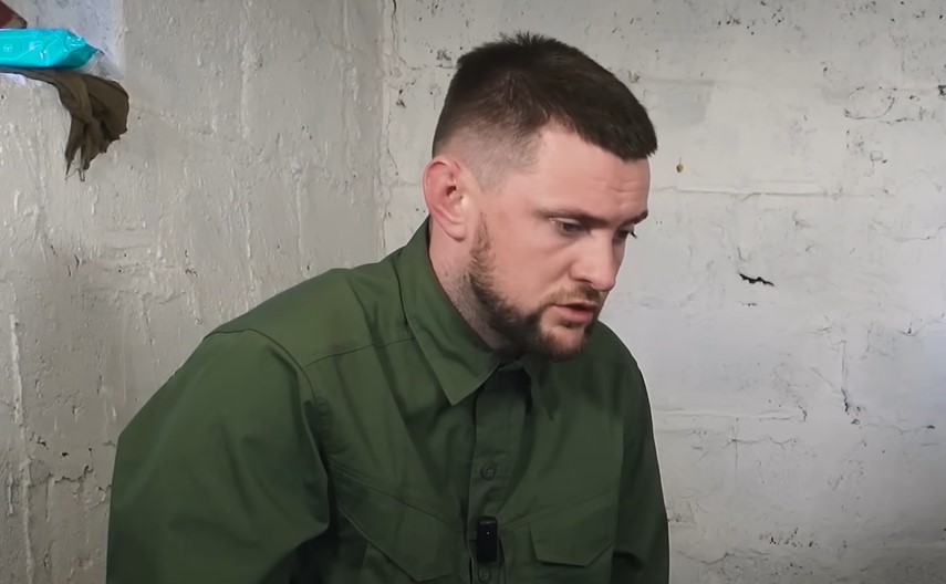 Репер-військовослужбовець Ярмак зустрівся з російським полоненим, який виявився його фанатом (відео)