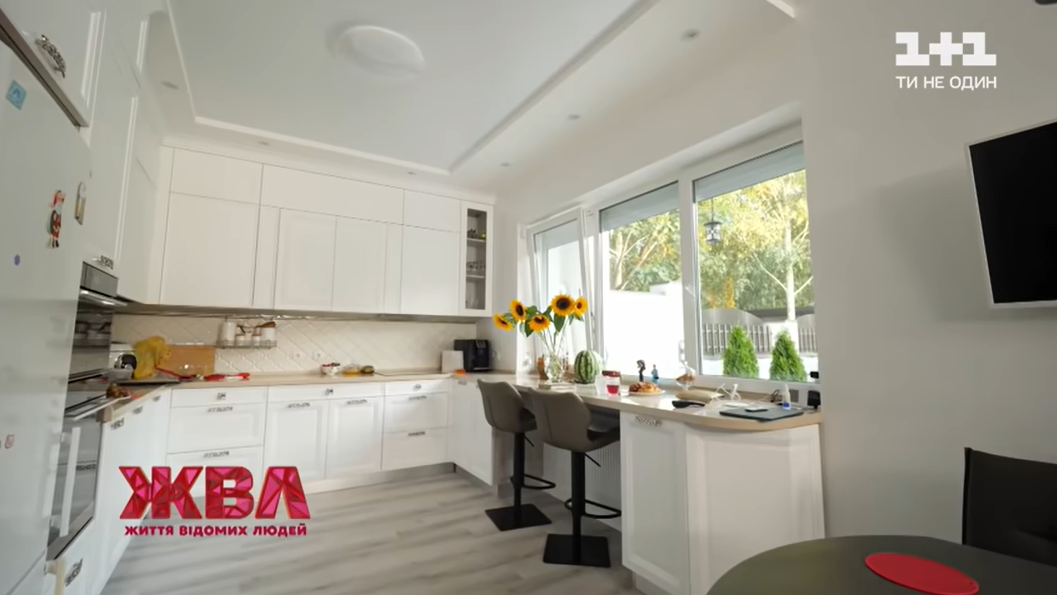 Мосейчук впервые рассказала, что россияне сделали с ее домом под Киевом: "целым не остался"