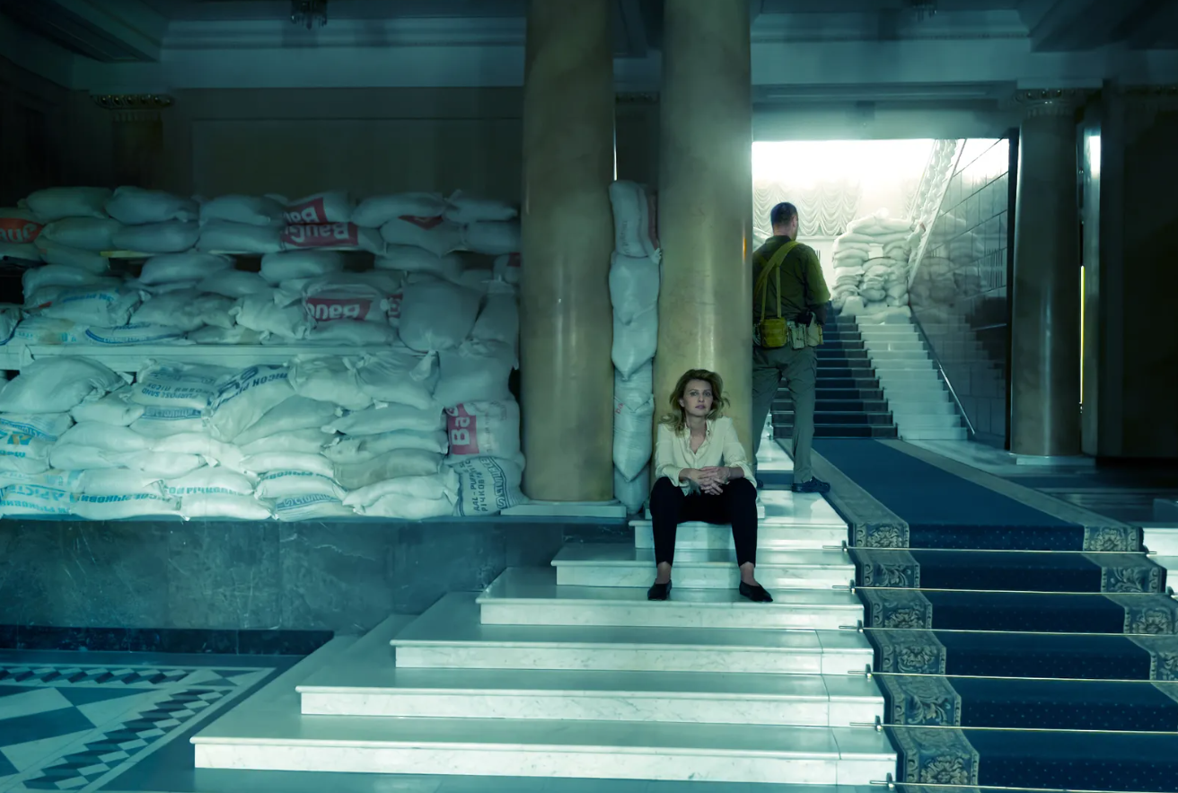 Витонченість і мужність: Vogue зобразили портрет хоробрості Зеленської (фото)