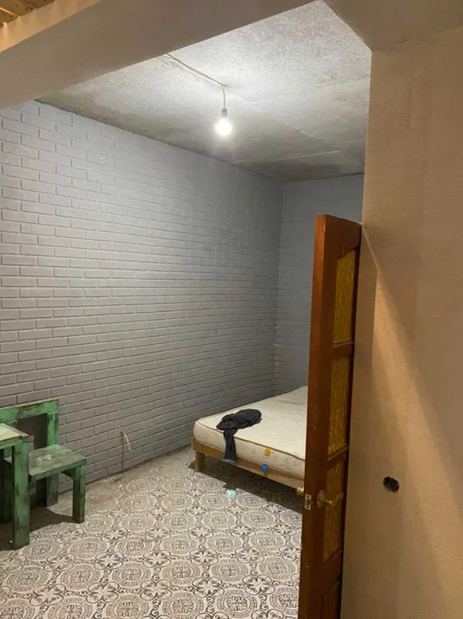 У Києві продають смарт-квартиру за півмільйона: 28 "квадратів", каналізація через сололіфт (фото)