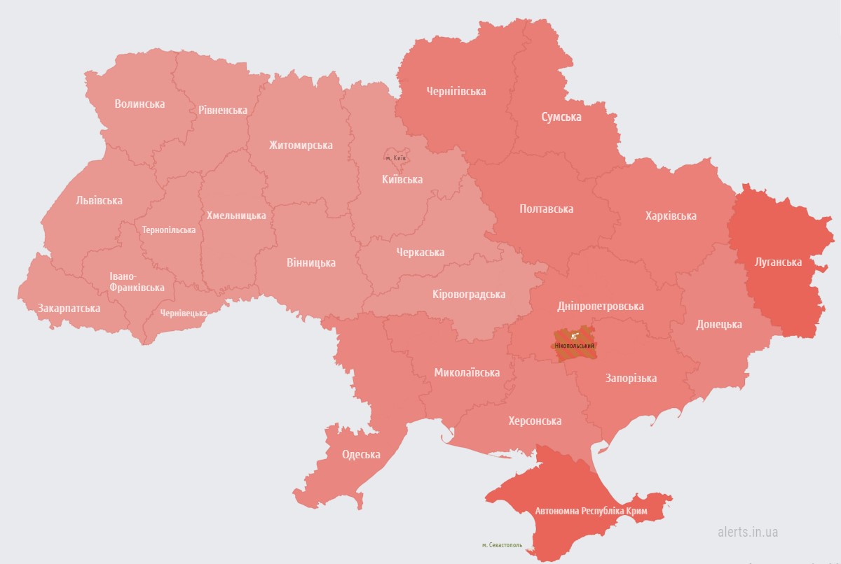 В Україні оголошено масштабну повітряну тривогу: повідомляють про пуски ракет і дронів