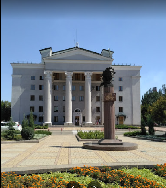 Новые фото и видео разрушенного Мариуполя. Сравните с городами, которые &quot;бомбили 8 лет&quot;