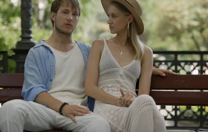 Как прошел 3 выпуск &quot;Холостяка-13&quot;. Поцелуи, слезы и неожиданный &quot;вылет&quot; сразу двух участниц