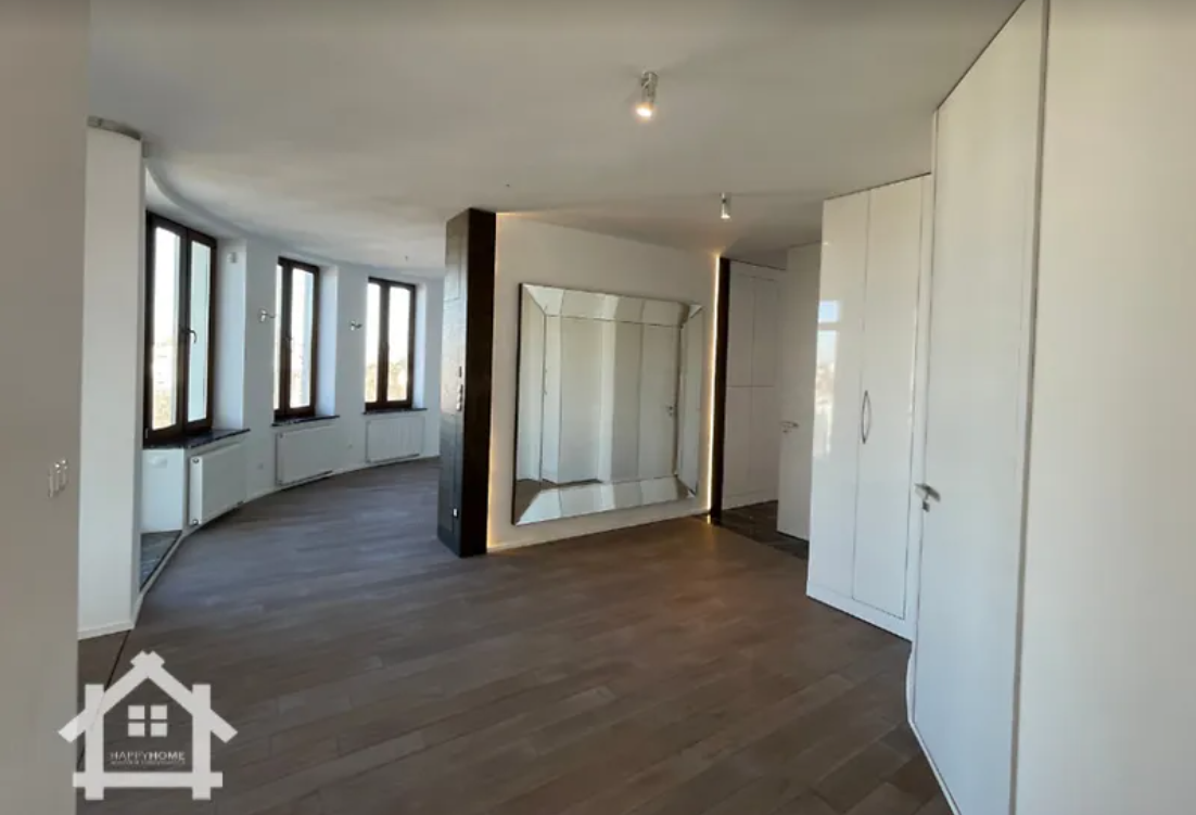 Во Львове за 37 миллионов продают VIP-квартиру с "хорошим видом": как выглядит жилье