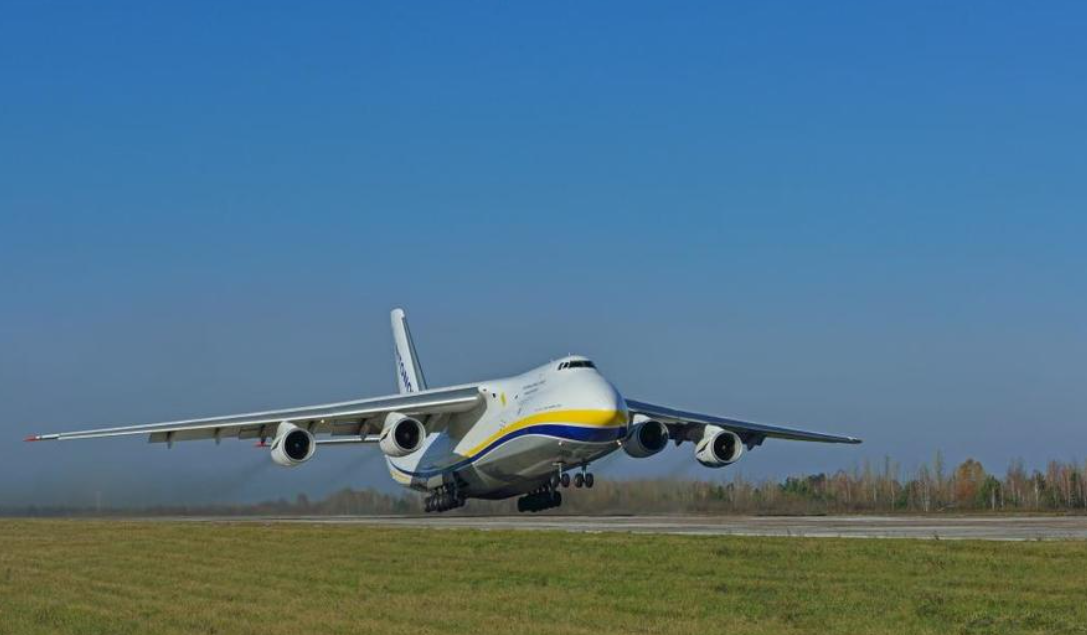 В &quot;Антонове&quot; назвали самолеты в честь городов-героев: у кого какое (фото)