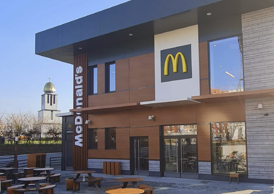 В Україні відкрився найновіший McDonald’s: де саме і як виглядає (фото)