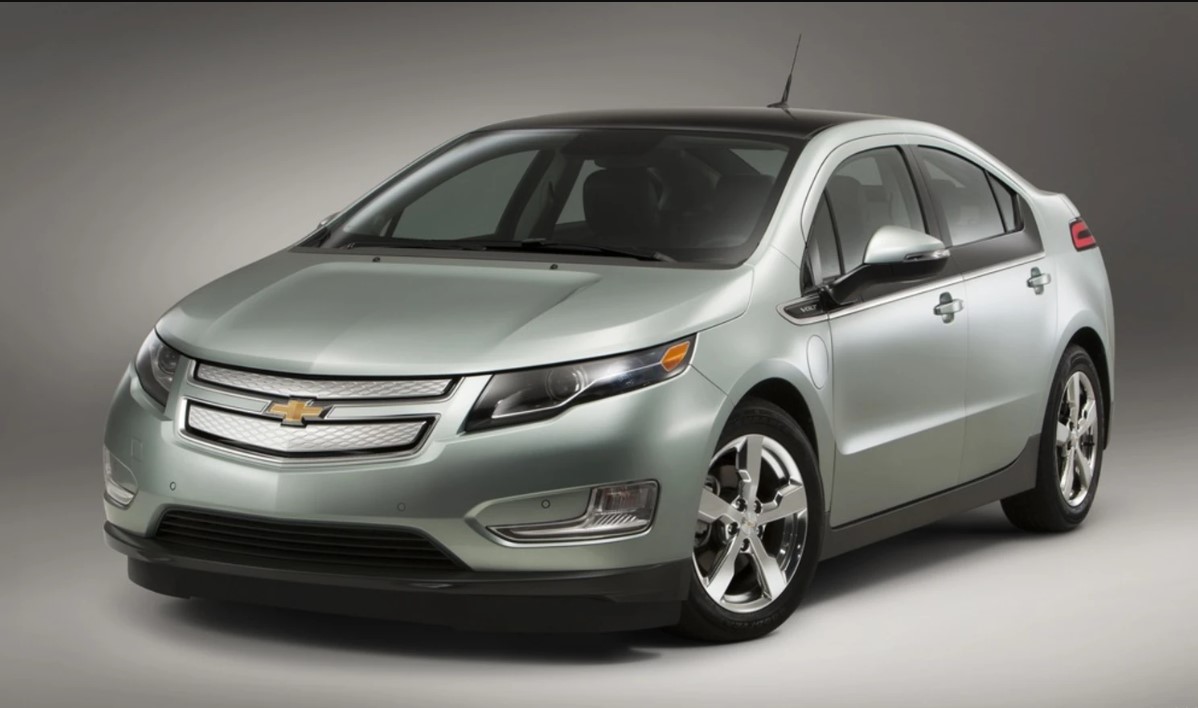 На бензині та електротязі: ТОП-5 вживаних гібридних авто українського ринку