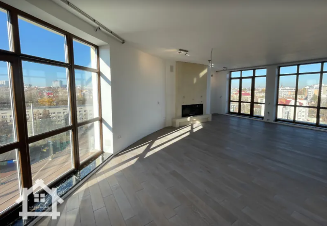 Во Львове за 37 миллионов продают VIP-квартиру с "хорошим видом": как выглядит жилье