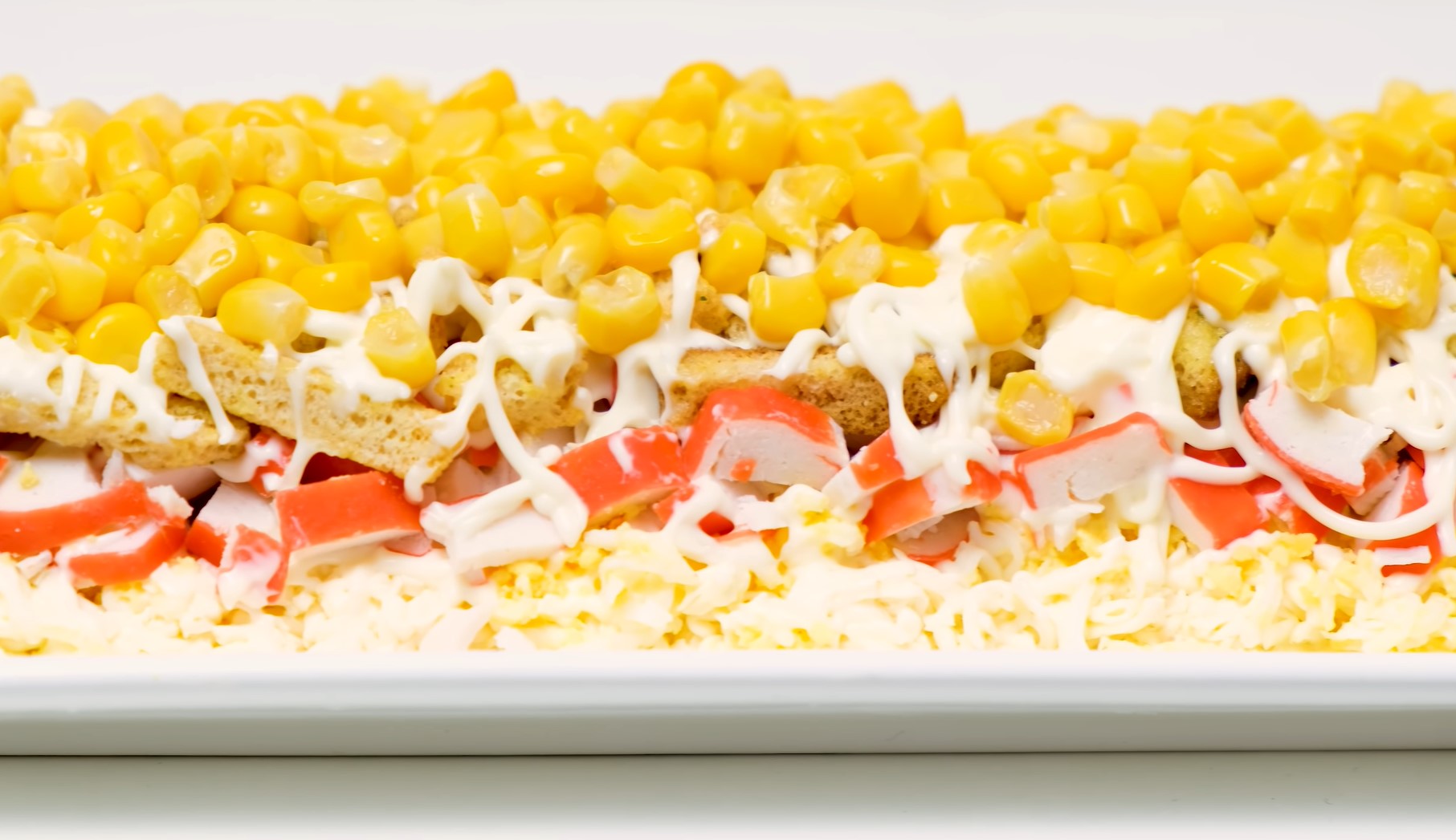 Три простых и быстрых салата на Новый год, которые порадуют &quot;королевским&quot; вкусом