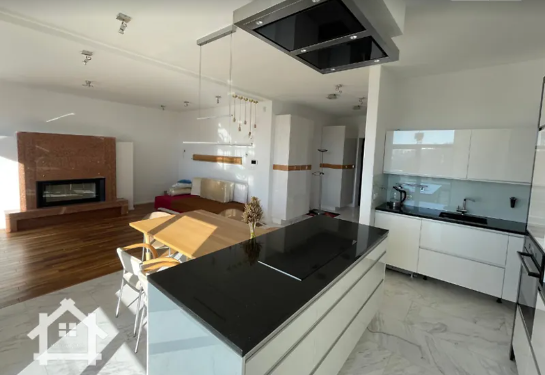 Во Львове за 37 миллионов продают VIP-квартиру с "хорошим видом": как выглядит жилье