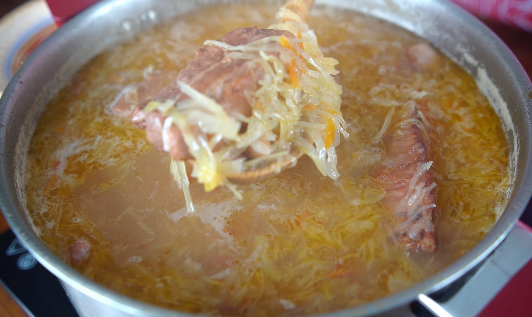 Стародавні українські страви, які готують і досі: рецепти душенини, бігусу і зганянки