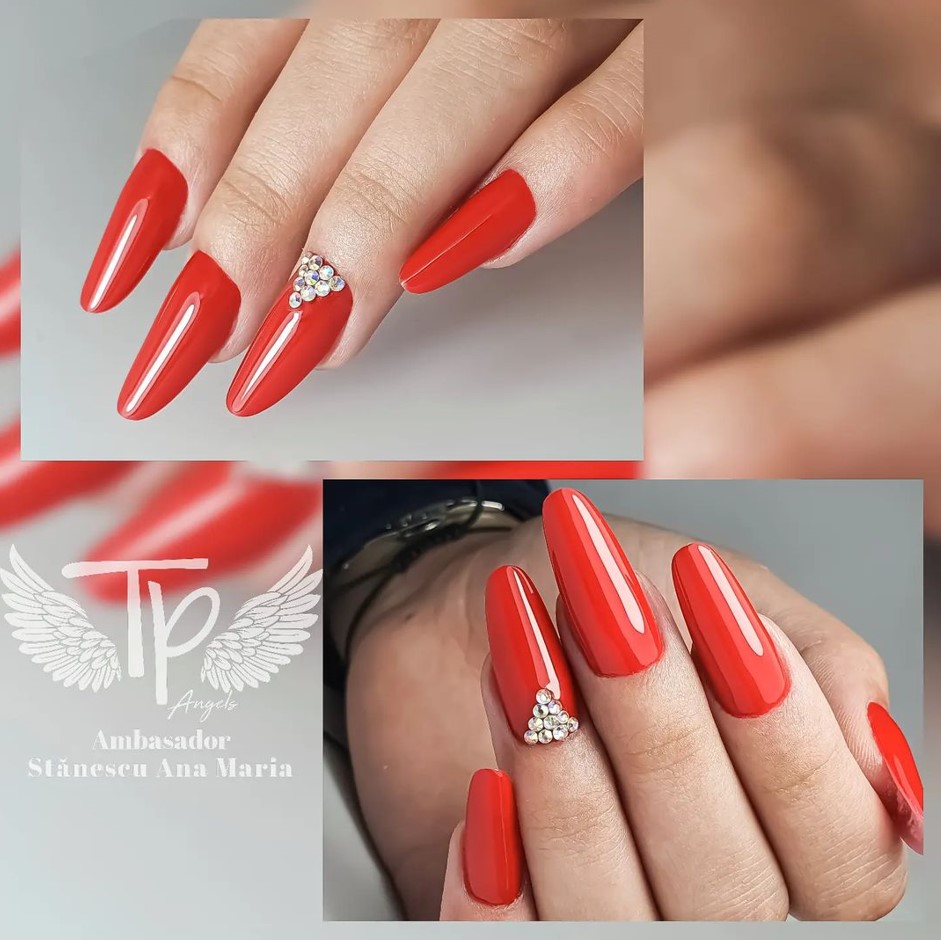 Весільний манікюр 2023: головні тренди для найважливішого дня (фото)