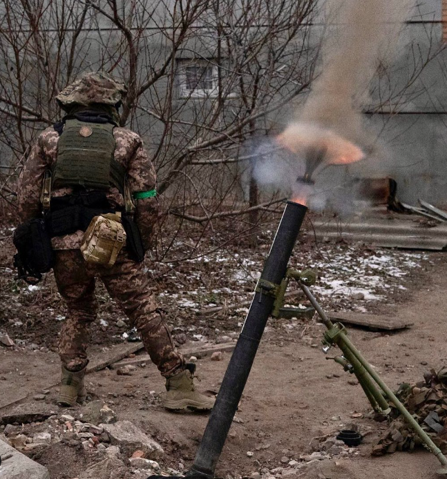 Мы едем на охоту: комвзвода ВСУ "Ведьма" рассказала о боях за Бахмут