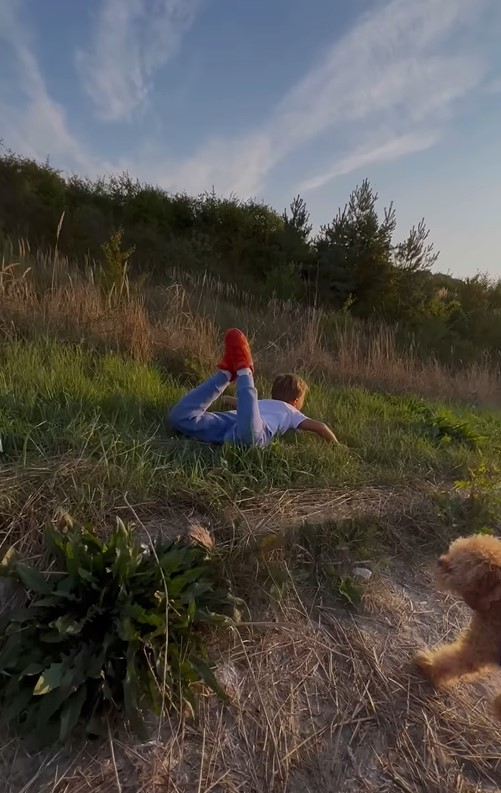 Шаманская впервые с начала войны вернула сына домой из США: эмоциональное видео