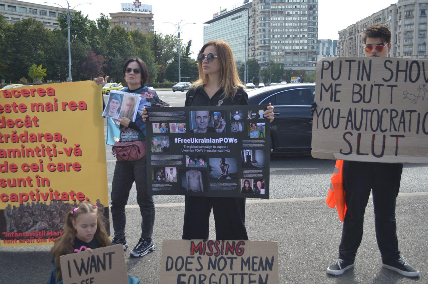 &quot;Не маємо права мовчати&quot;: на мітингу в Бухаресті нагадали про жертв російського полону