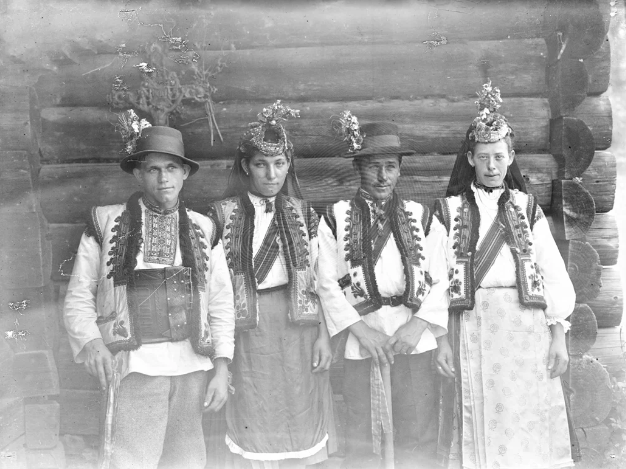 Как гуцулы праздновали свадьбу 100 лет назад: обычаи и архивные фото