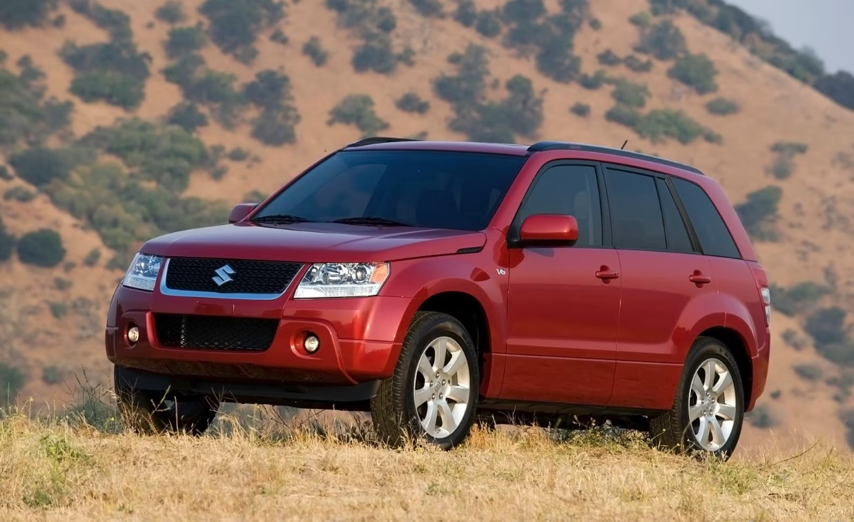 С самой лучшей проходимостью: выбираем ТОП-5 внедорожников до 20 тысяч долларов