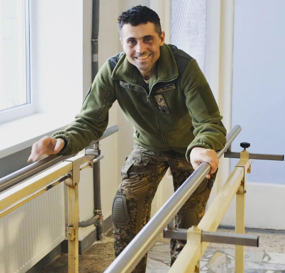 Променяли сцену на окопы: 13 трогательных фраз о войне от звезд, которые защищают Украину