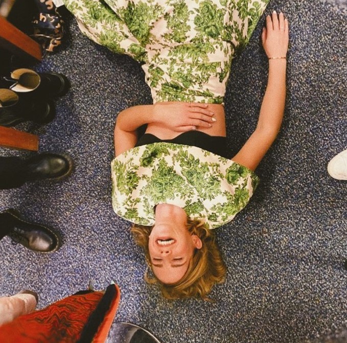 Як сьогодні виглядає Емма Вотсон - зірка фільмів про Гаррі Поттера (фото)