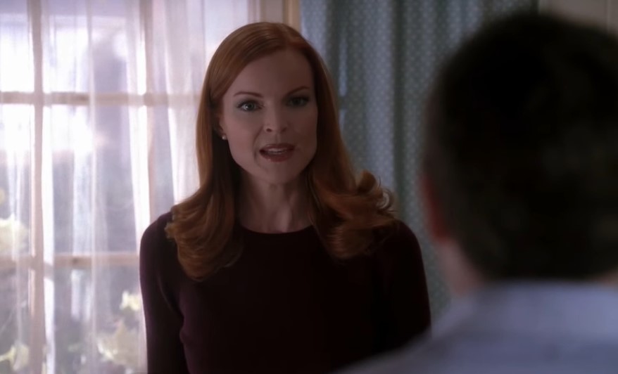 Руденька з "Відчайдушних домогосподарок". Як зараз виглядає Марсія Кросс, яка зіграла Брі у серіалі