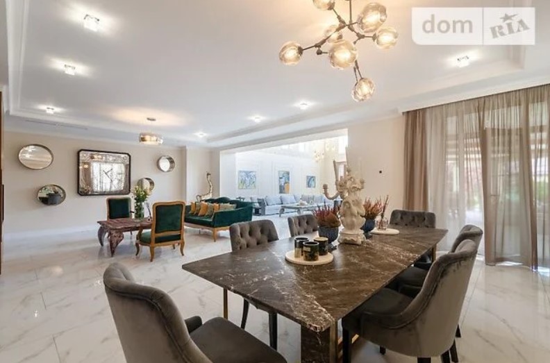 Оренда - майже 400 тисяч на місяць: фото дому, де увесь час ховався Медведчук