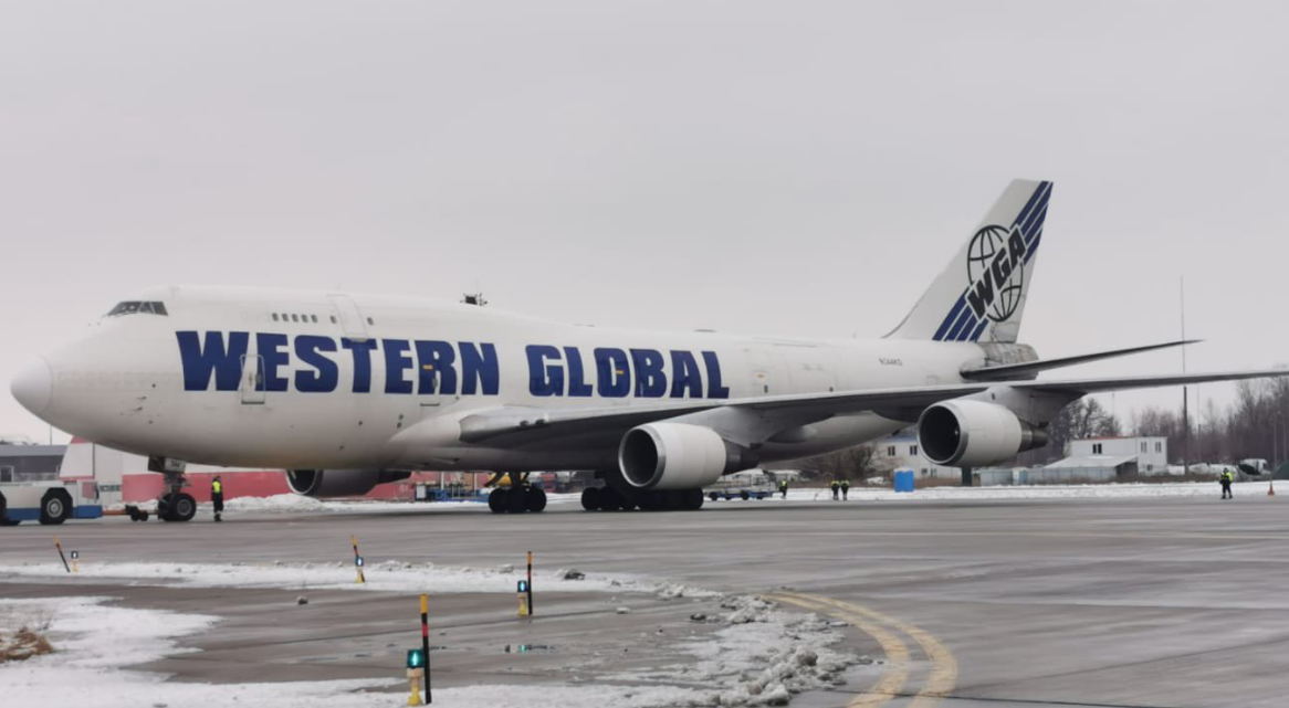 В Украину прибыл седьмой самолет военной помощи от США