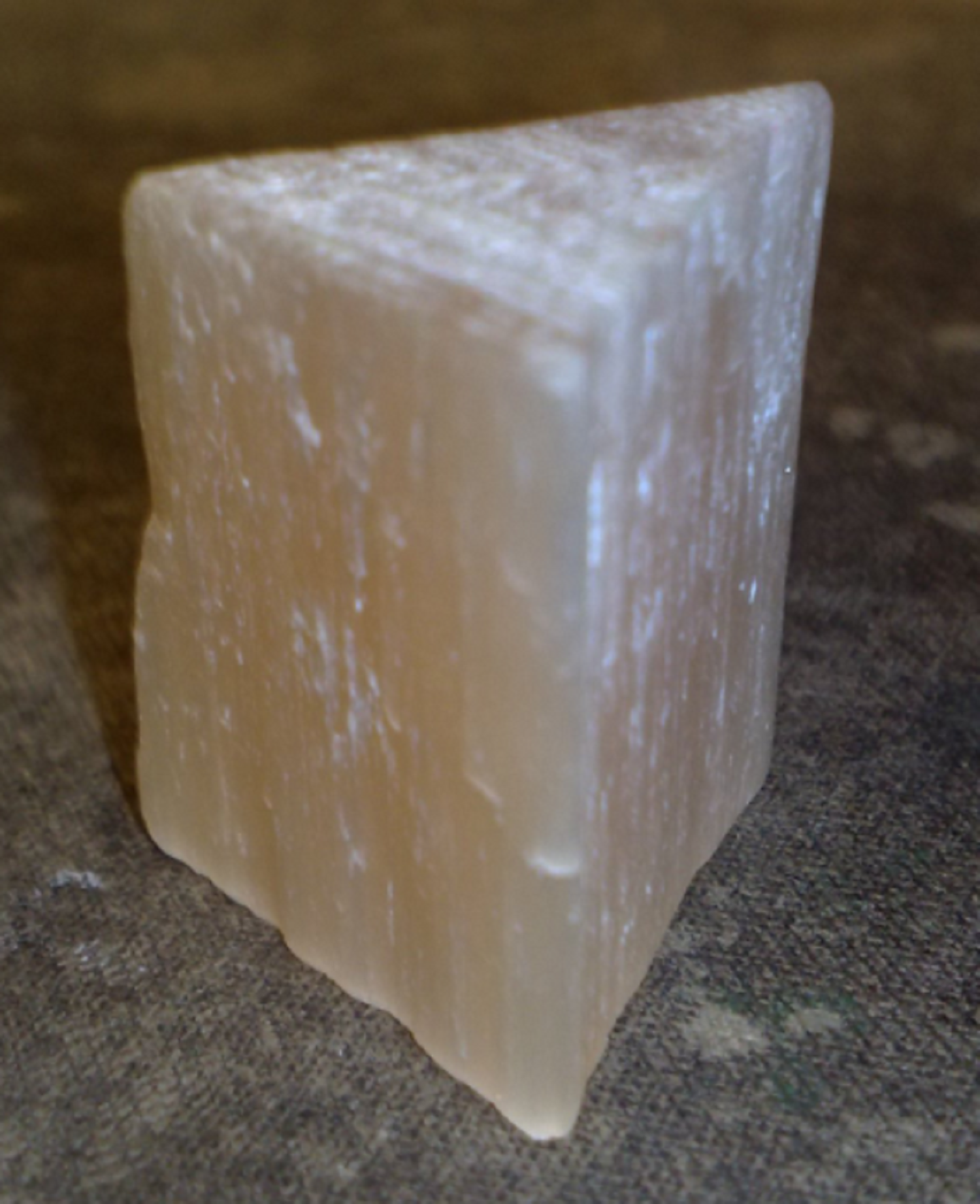 Створюємо потужну позитивну енергетику в оселі: які мінерали пасують до яких кімнат