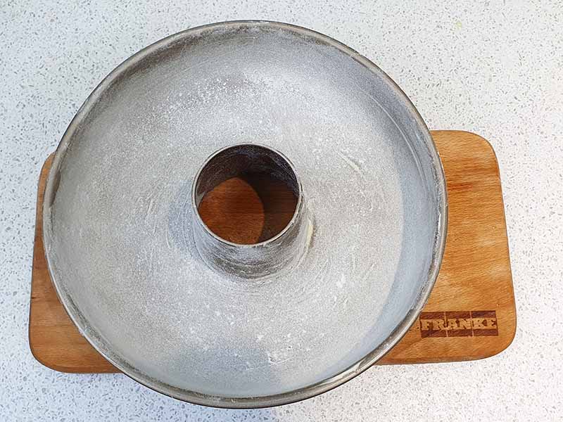 Клопотенко дав рецепт розкішної шарлотки з яблуками і секретним інгредієнтом: готуємо за 30 хвилин!