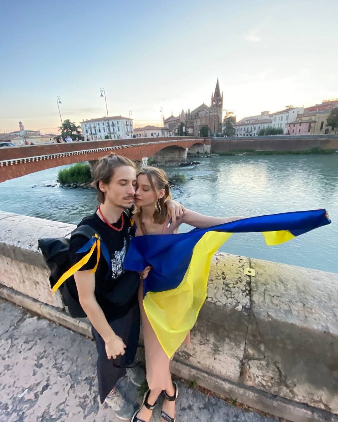 "Їй теж пишуть чоловіки". Ілля Чопоров про наречену та ревнощі в стосунках