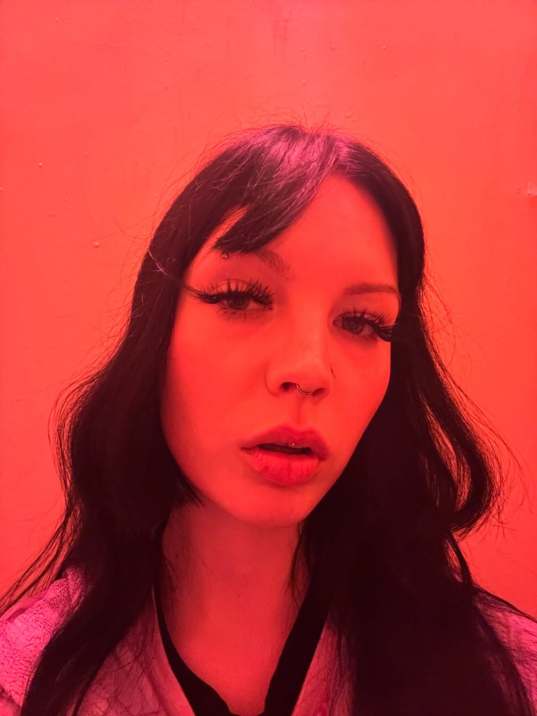 "Виновата жертва". Кажанна остро ответила хейтерам после скандала с лейблом Jerry Heil