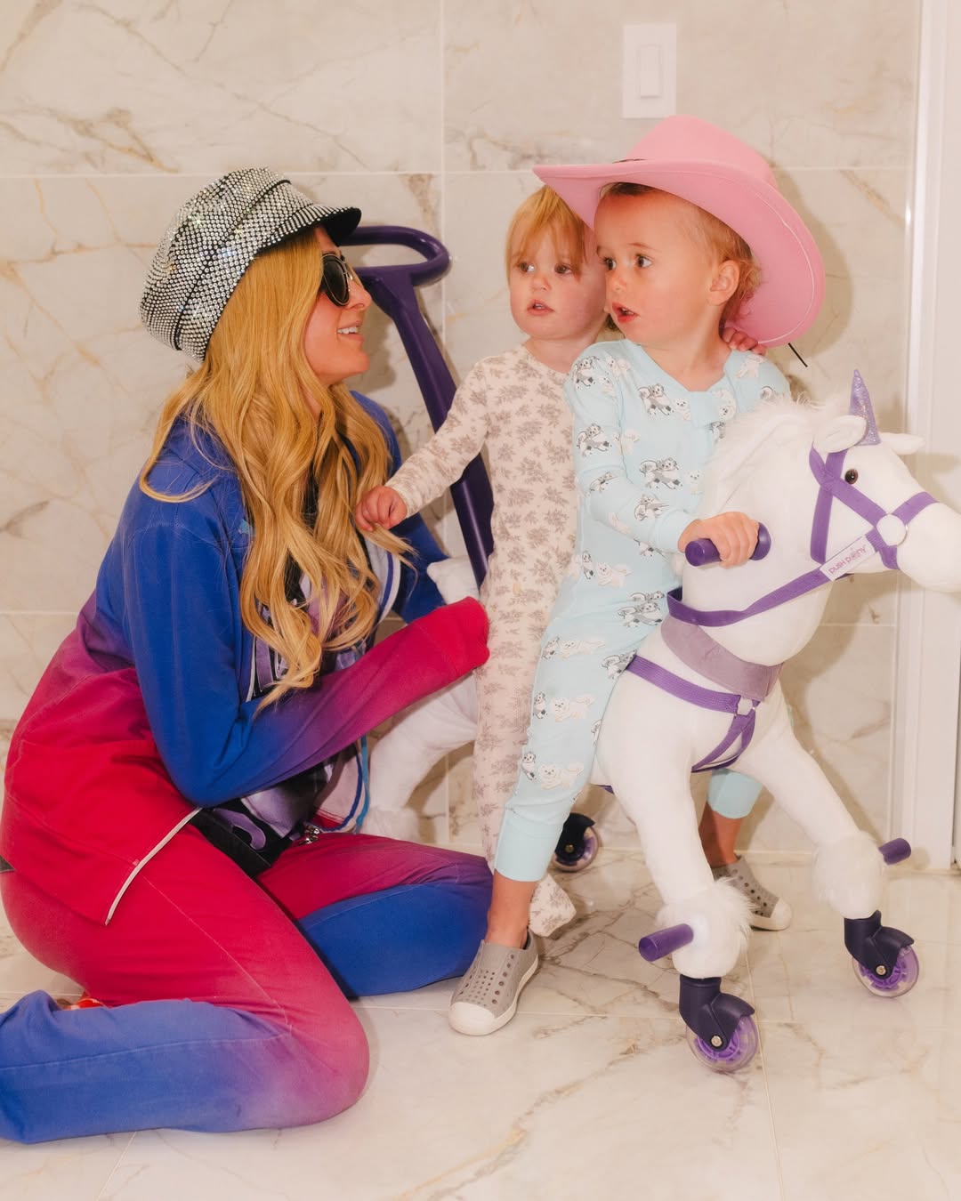 Зірки, які обрали сурогатне материнство і нарвалися на хейт