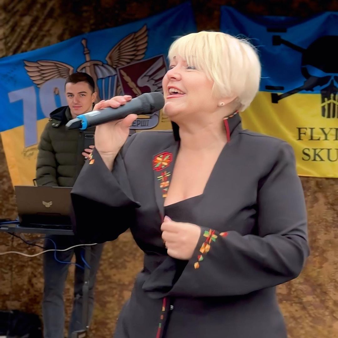 Що стало з Оксаною Пекун - співачкою, яка заявляла, що &quot;не цікава пресі&quot;