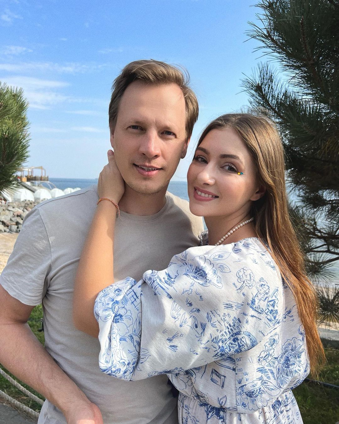 Катерина Тишкевич вперше сіла після 10 днів у реанімації: фото з лікарні