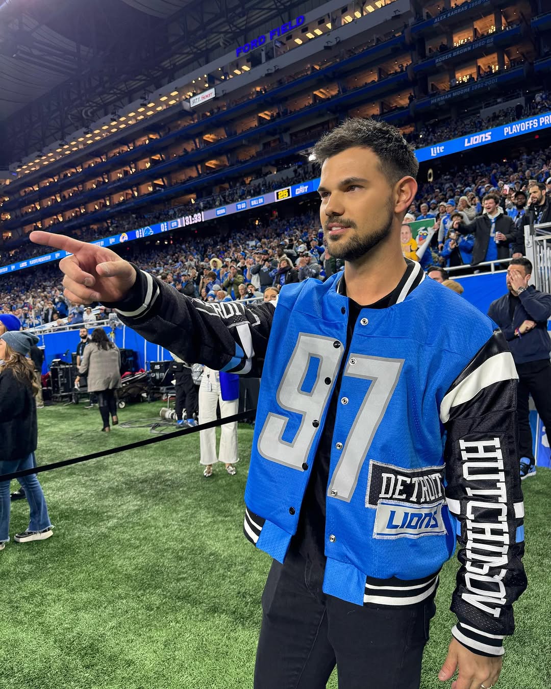 Как сегодня выглядит Тейлор Лотнер - тот самый Джейкоб из &quot;Сумерек&quot;