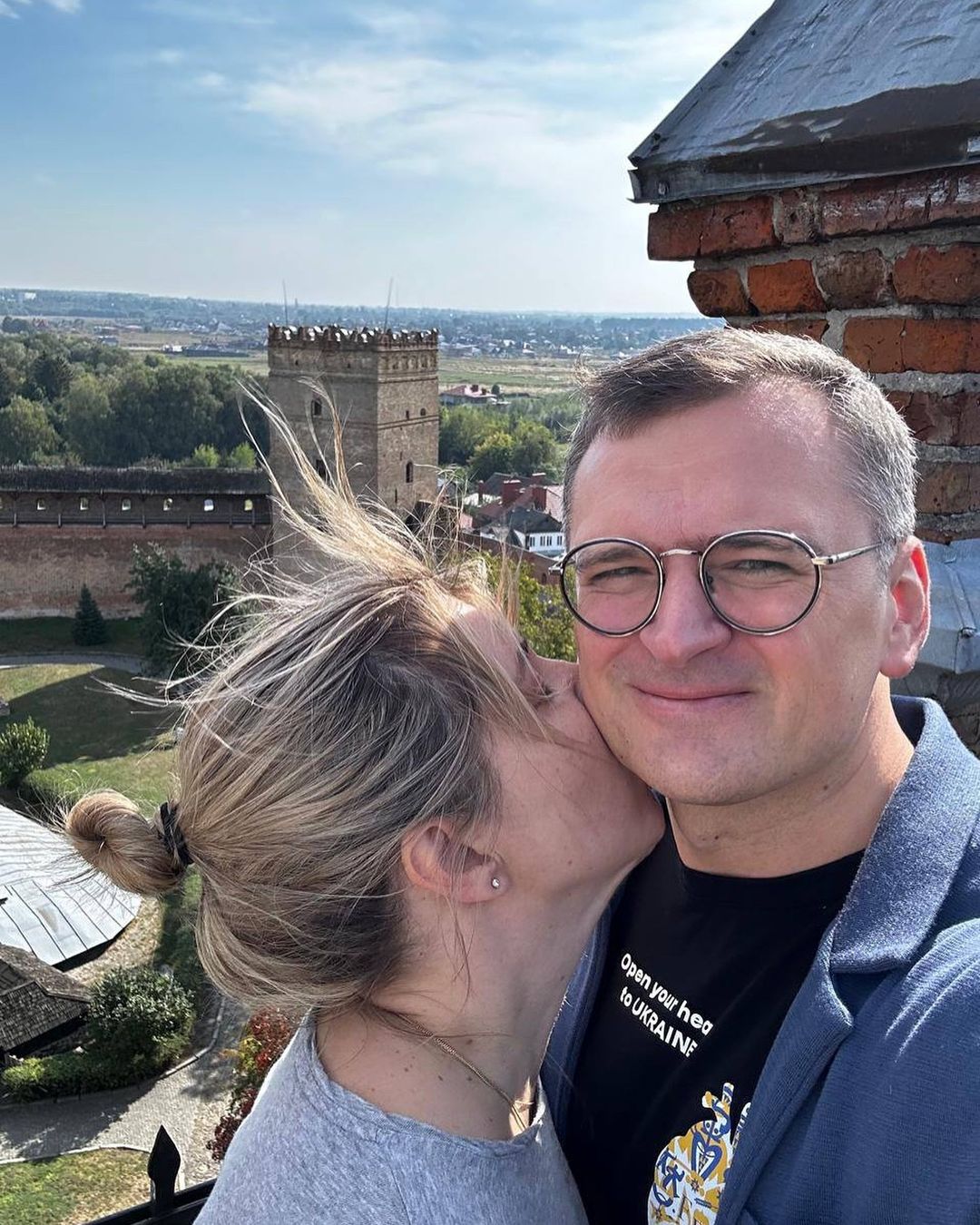 Избранница Кулебы высказалась о любви и показала романтическое фото: &quot;Нельзя стесняться&quot;