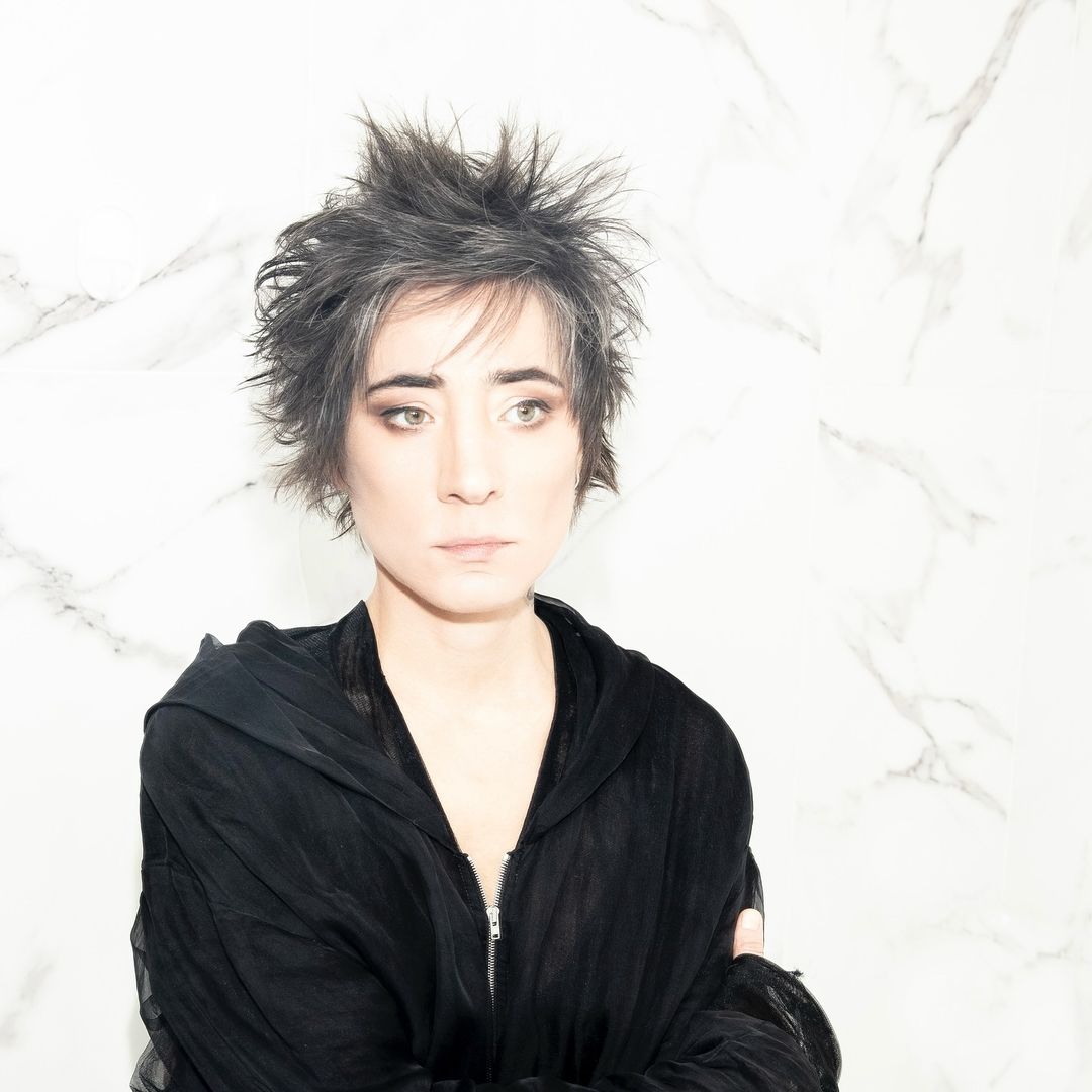 Земфіра підтримала українців під час закордонного виступу: співачка вийшла на сцену з плакатом