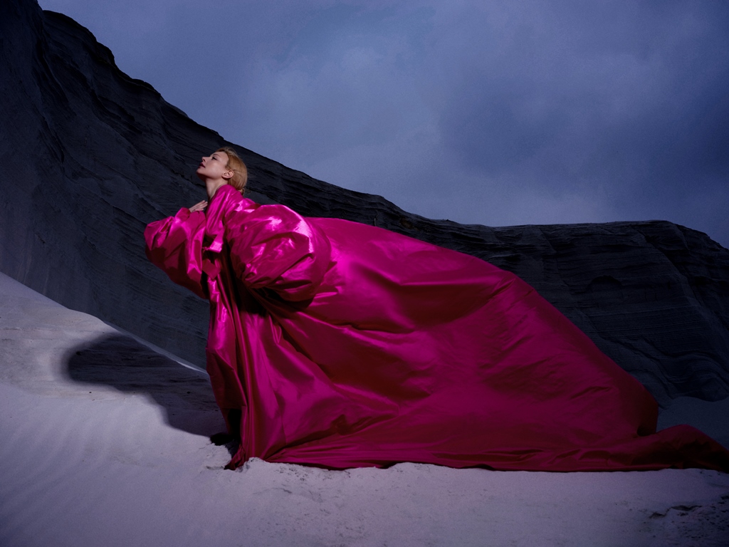 Тіна Кароль вразила &quot;нескореним&quot; образом: неймовірні фото