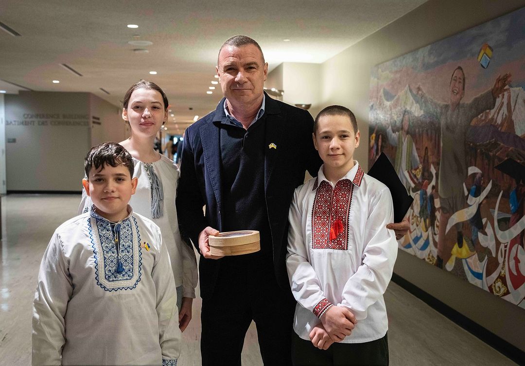 8 світових зірок, які відвідали Україну під час війни