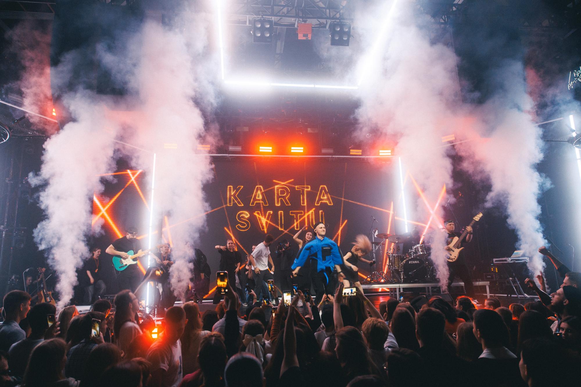 Іван Марунич: Артисти повинні завжди бути готові змінити музичні інструменти на військові