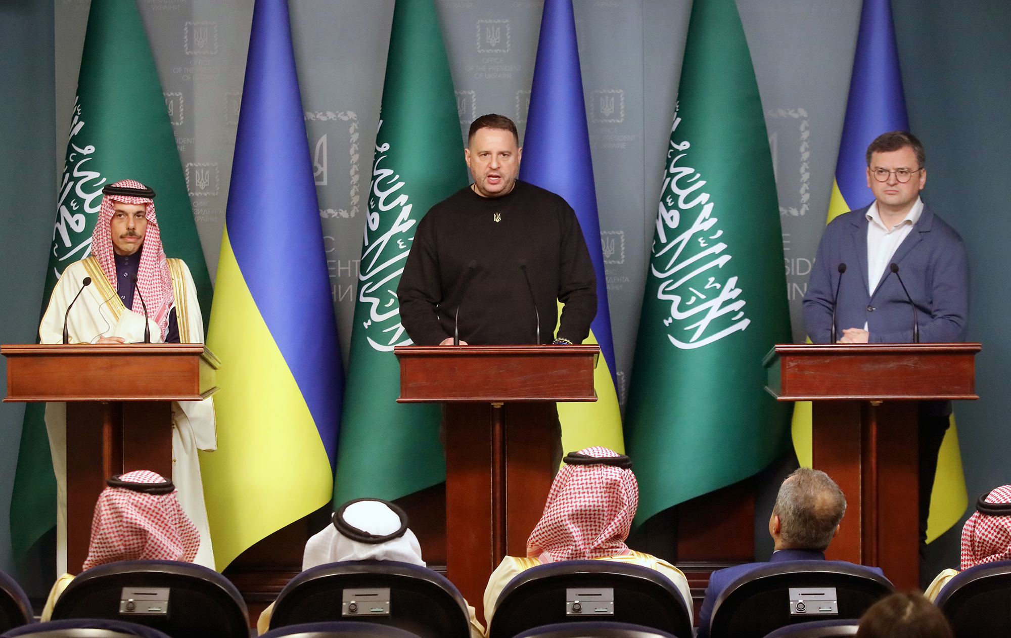 (Не)Близький Схід. Як арабські країни та Ізраїль допомагають Україні у війні