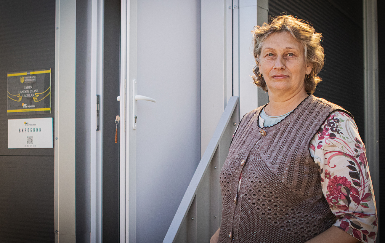 Складаються, як лего. Під Києвом створюють модульні будинки для зимівлі: унікальні фото