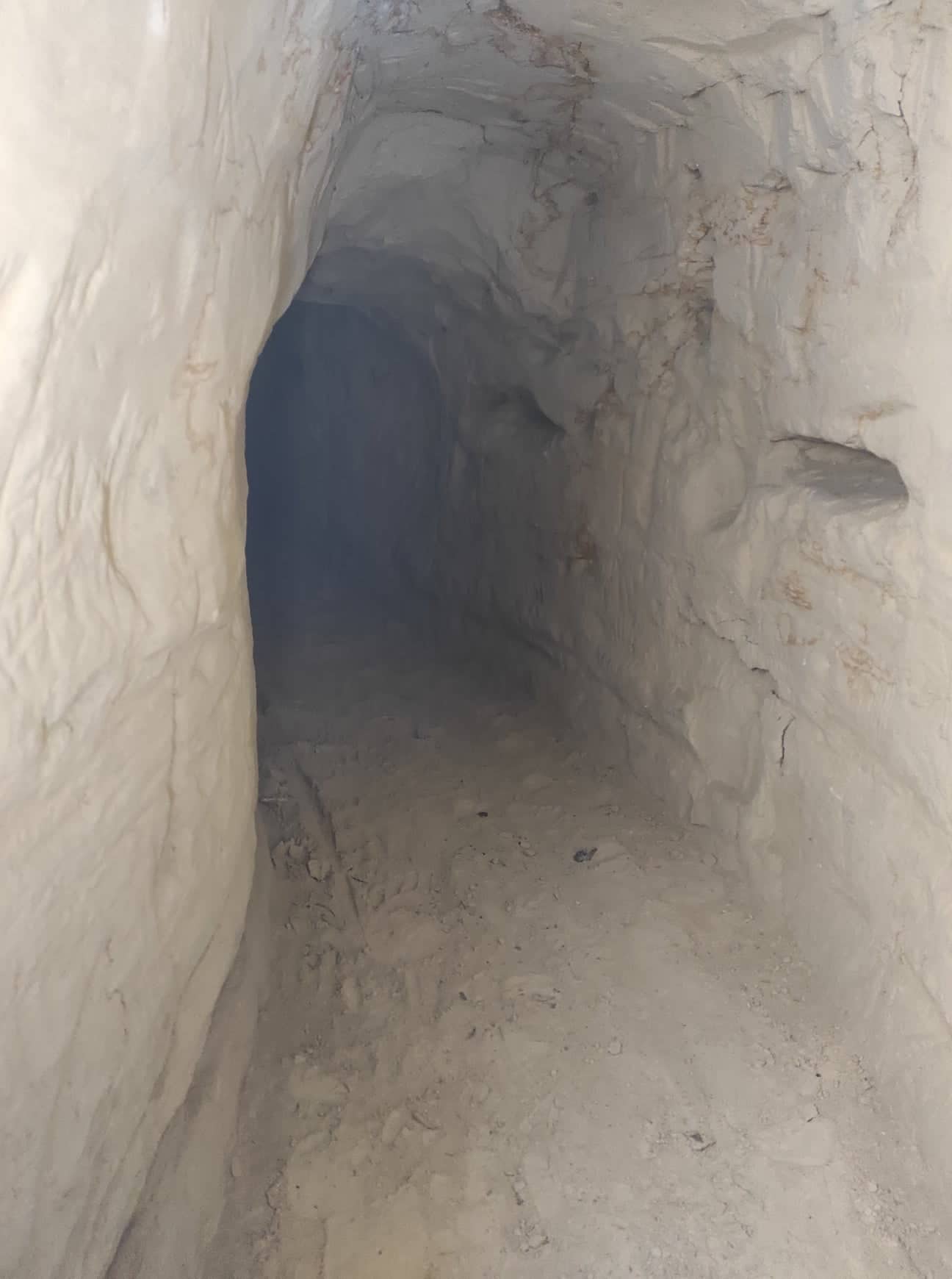 У Києві знайшли печери дохристиянського періоду: захоплюючі фото