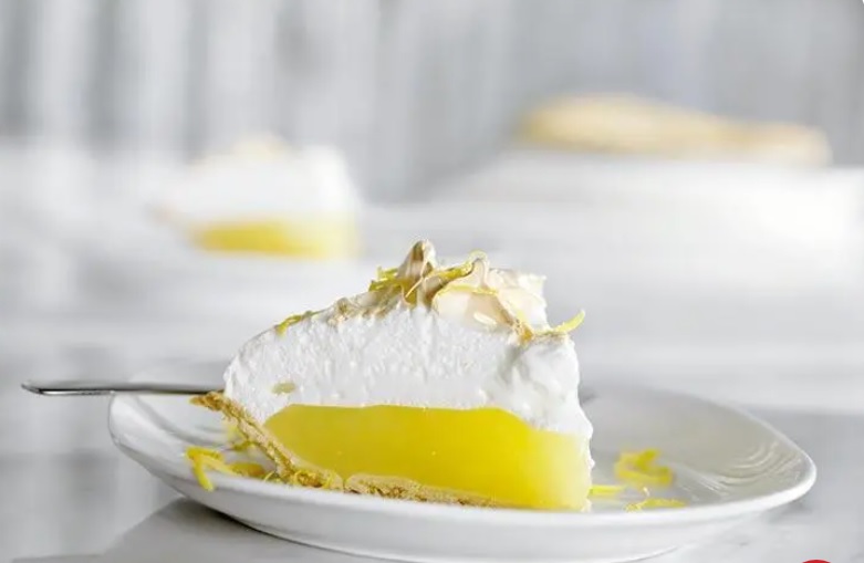 Готовим лимонный тарт, который тает во рту: духовка не нужна