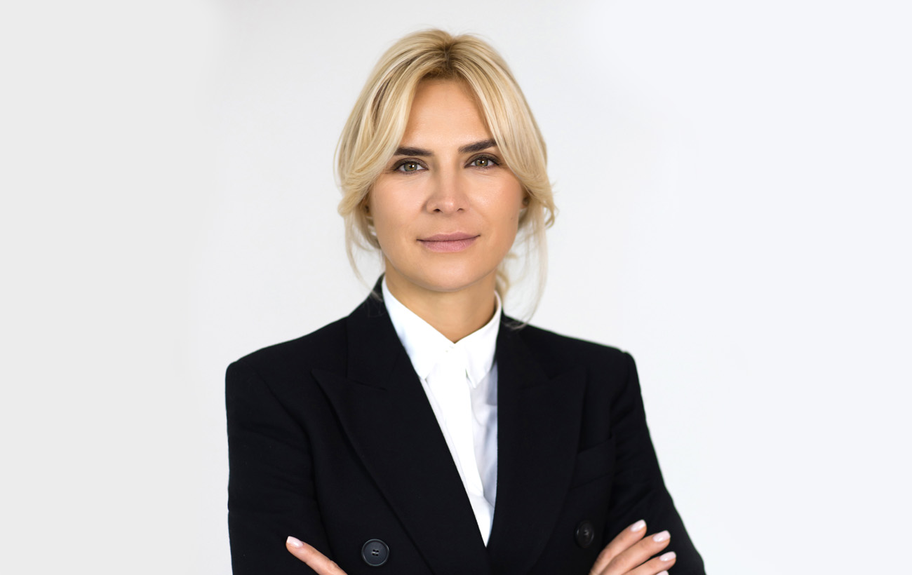 Лауреат загальнонаціональної програми «Людина року-2021» в номінації «Регіональний лідер року»