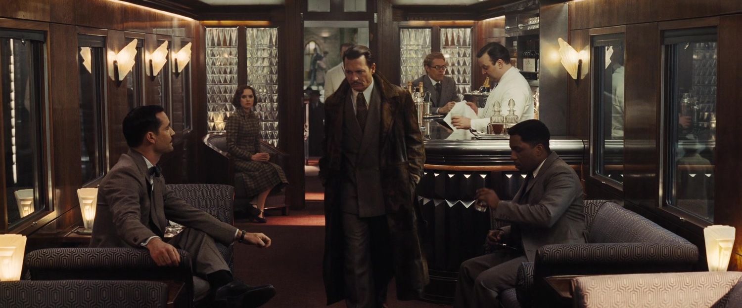 Джонні Деппу - 60! Кращі перевтілення актора в кадрі і у житті (фото)