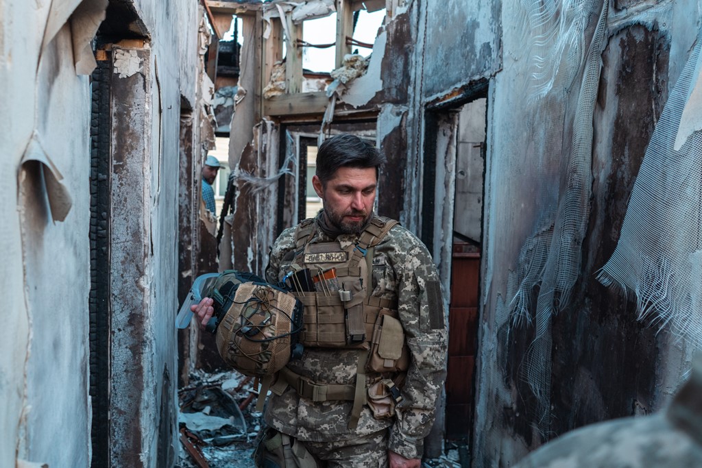 Океан Ельзи показали відео на нову версію культового хіта, яке пробирає до мурашок