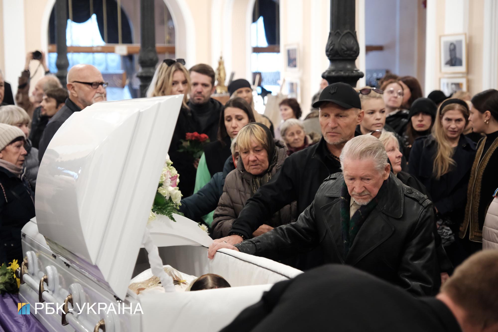 Предатели-"кролики" Данилец и Моисеенко, поддержавшие войну в Украине, неожиданно попрощались с Ниной Матвиенко