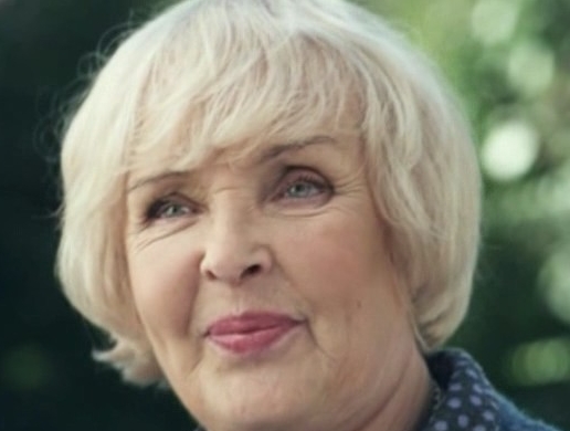 Красота не знает возраста. Как с годами изменилась Ада Роговцева: архивные фото