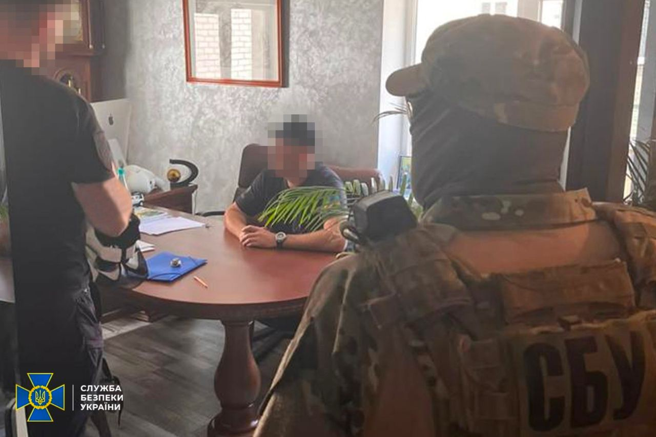 СБУ викрила депутата міськради Кропивницького, який займався рекетом
